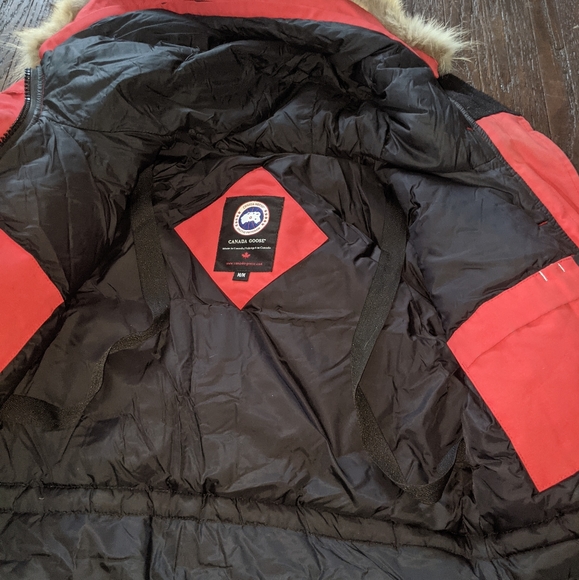 Authentic Canada Goose Jacket - Picture 2 of 4